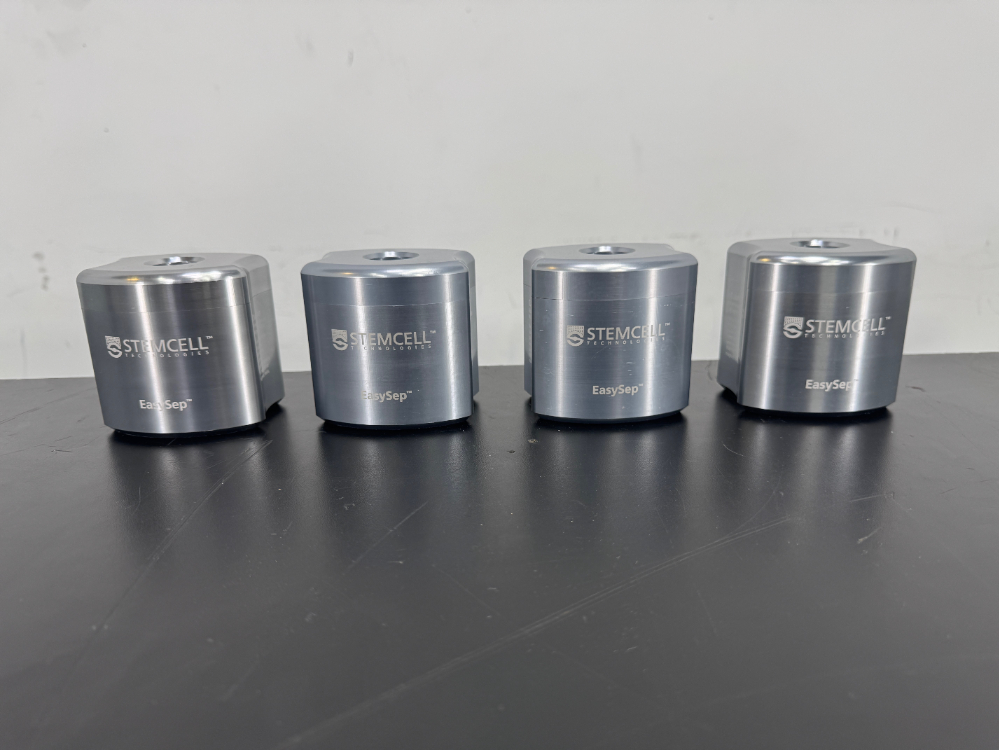Image of Stemcell The Big Easy EasySep Magnets - Quantity 4